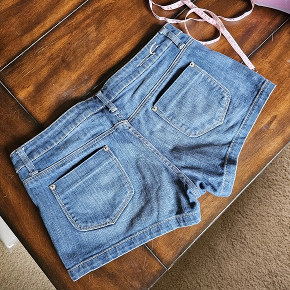 🌻 American Eagle Vintage Denim Shorts - Size 8 - Picture 10 of 11